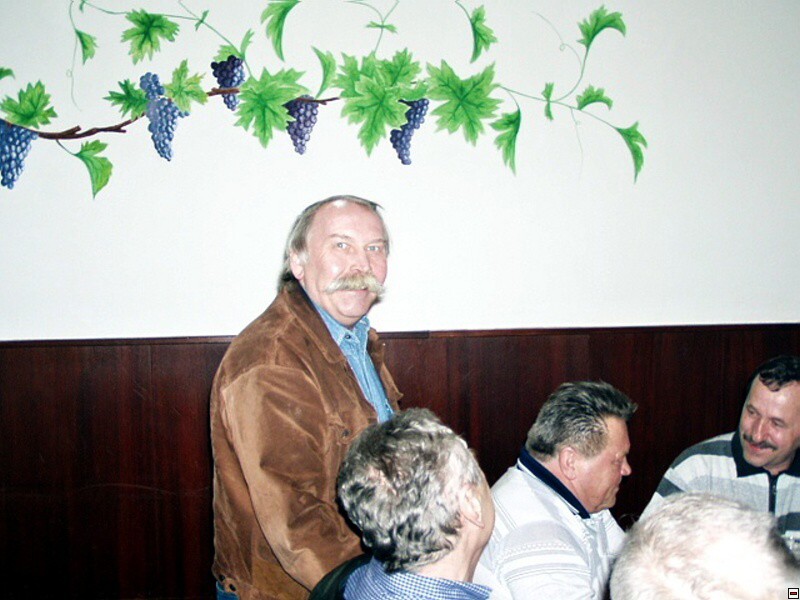 img00019.jpg