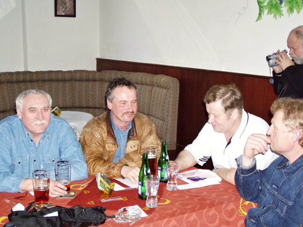 img00004.jpg