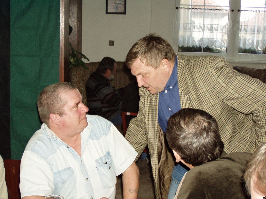 img00019.jpg
