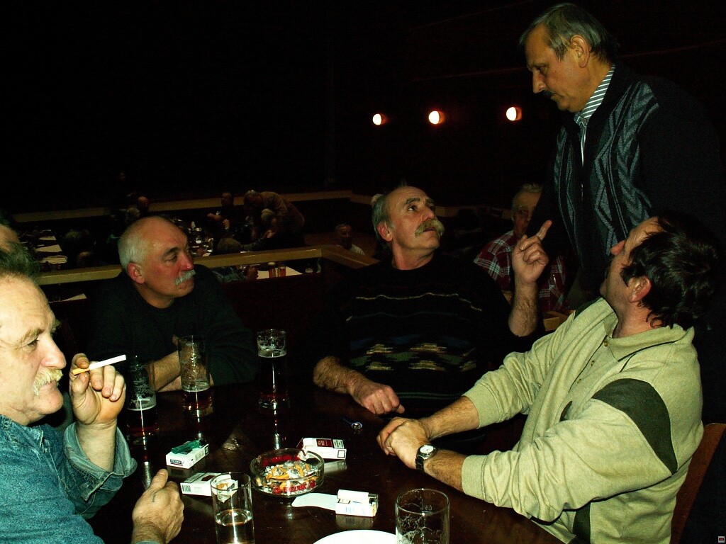 img00100.jpg