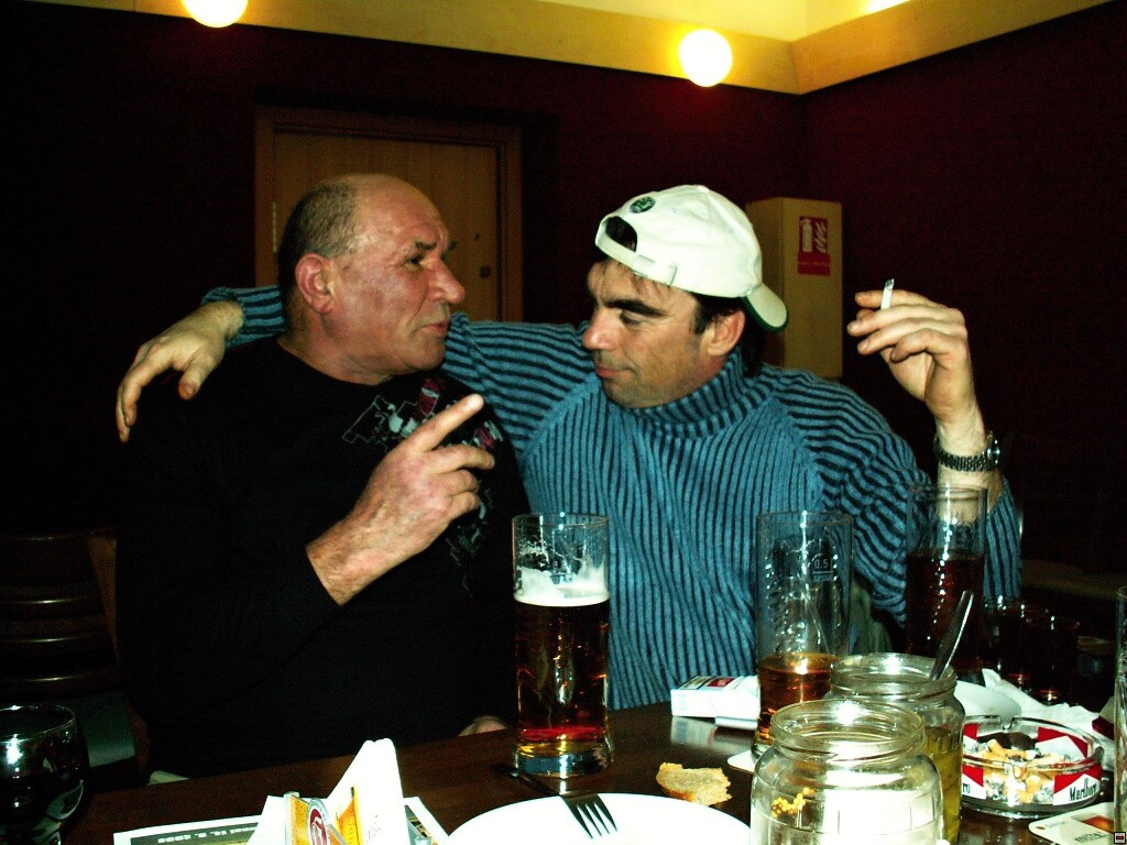 img00105.jpg