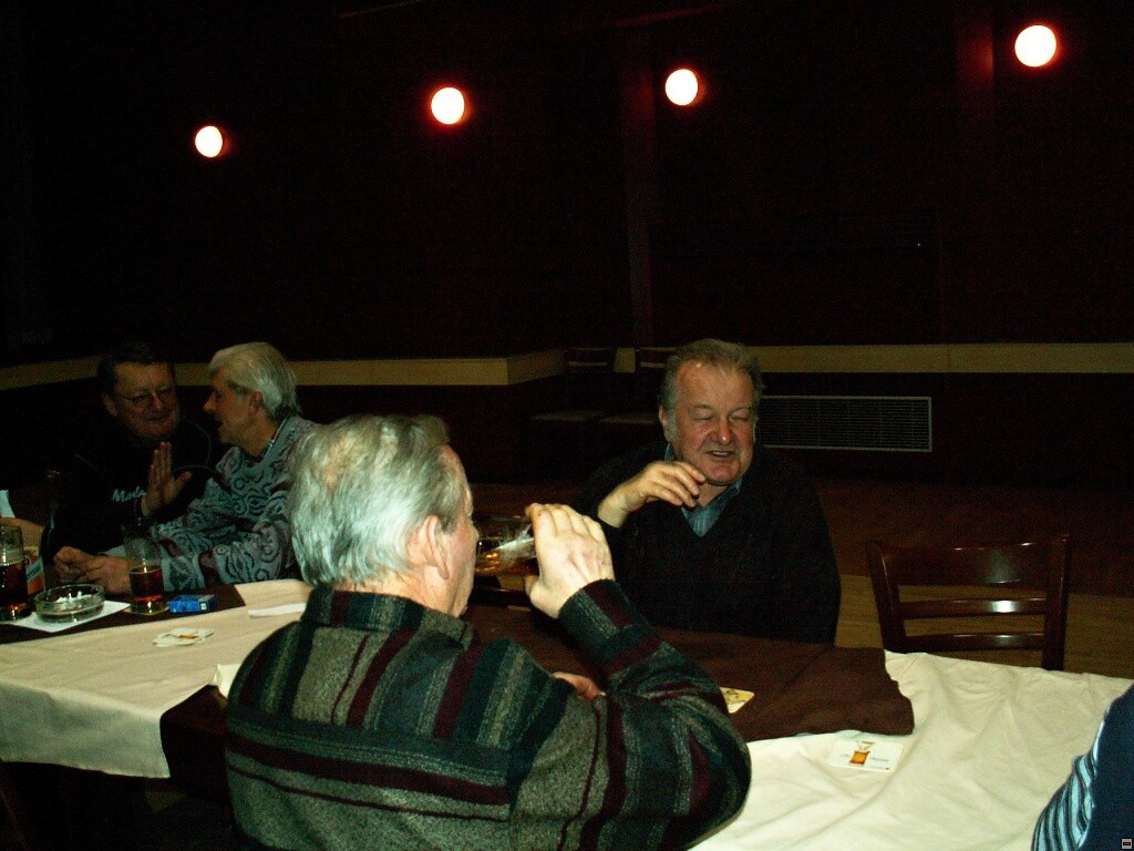 img00127.jpg