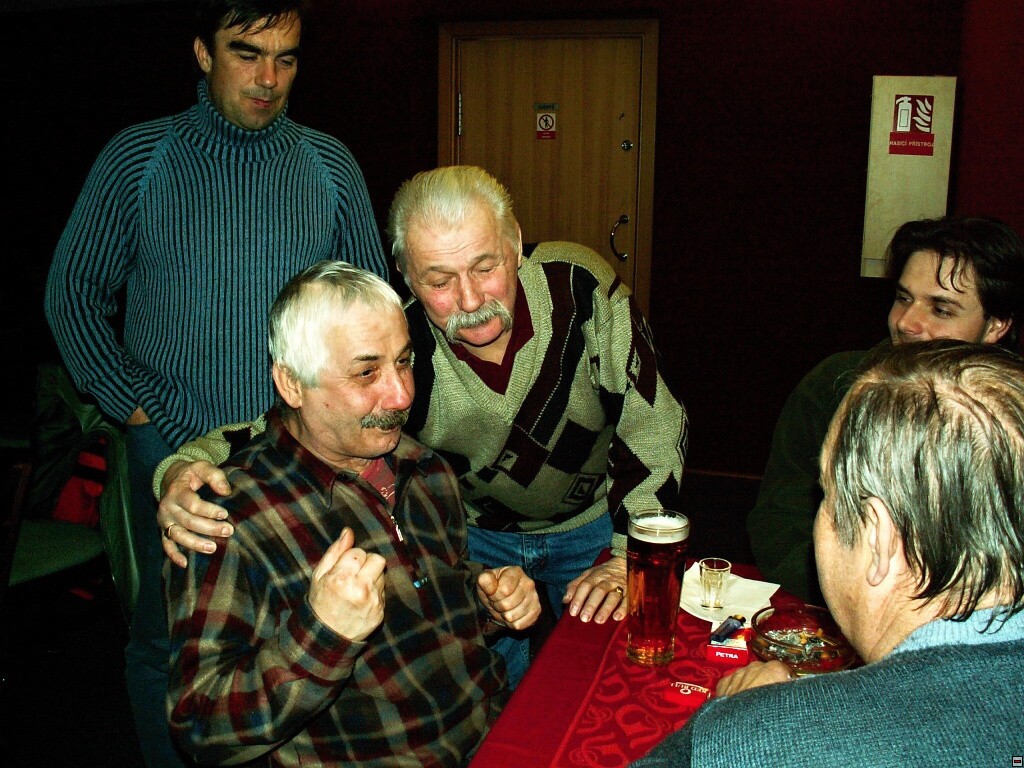 img00128.jpg