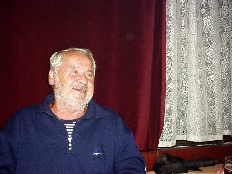 img00037.jpg
