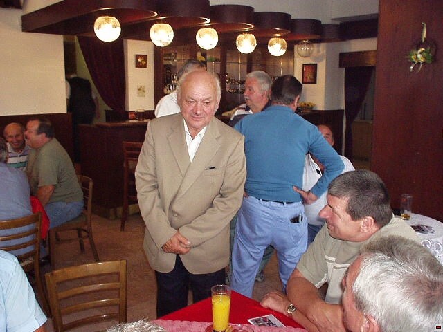 img00020.jpg