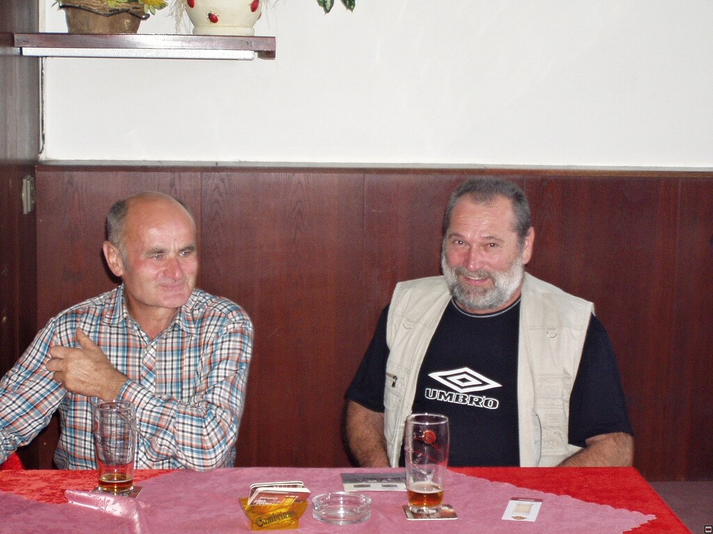 img00004.jpg