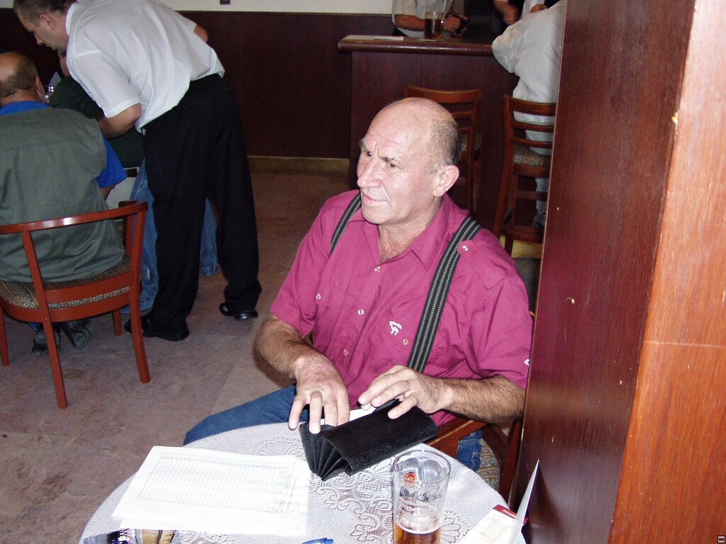 img00018.jpg
