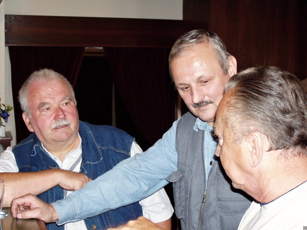 img00033.jpg