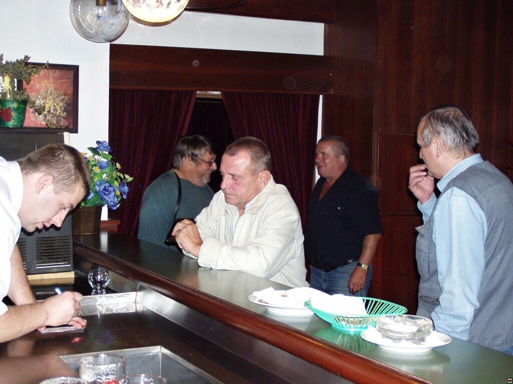 img00071.jpg