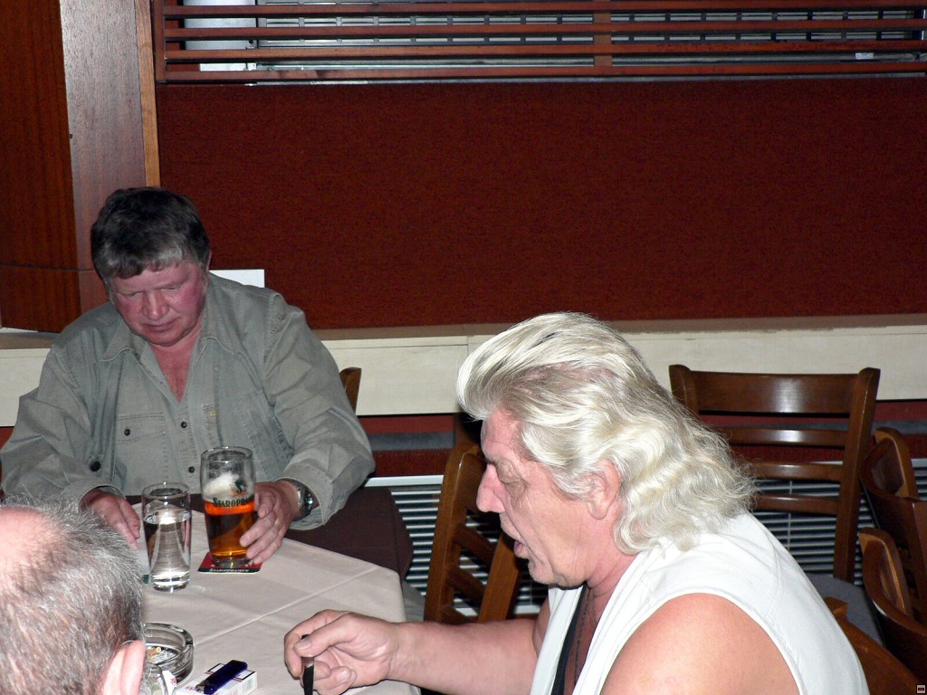 img00015.jpg