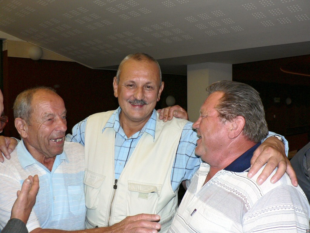 img00033.jpg