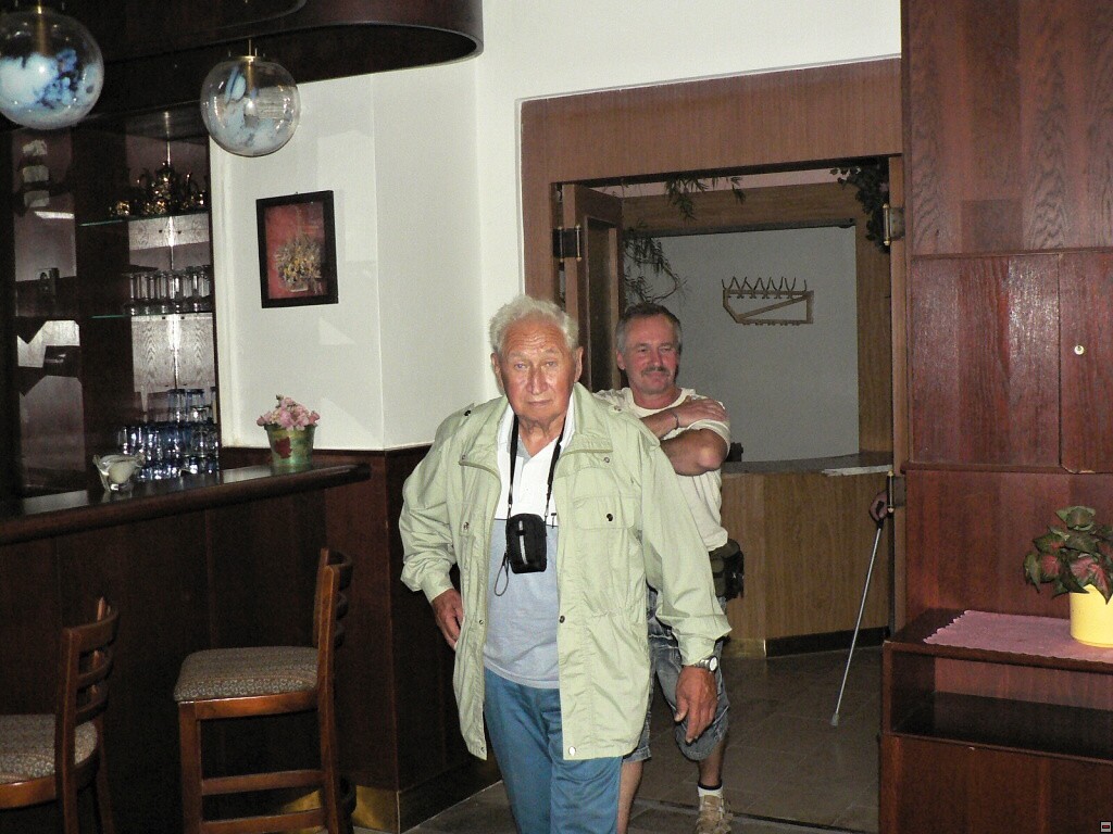 img00005.jpg