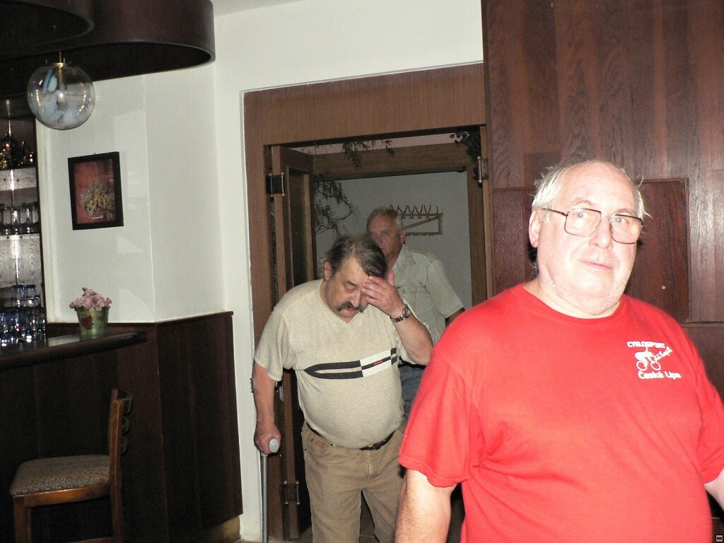 img00009.jpg