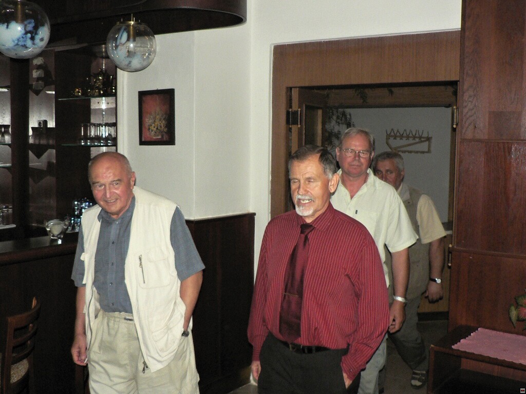 img00014.jpg