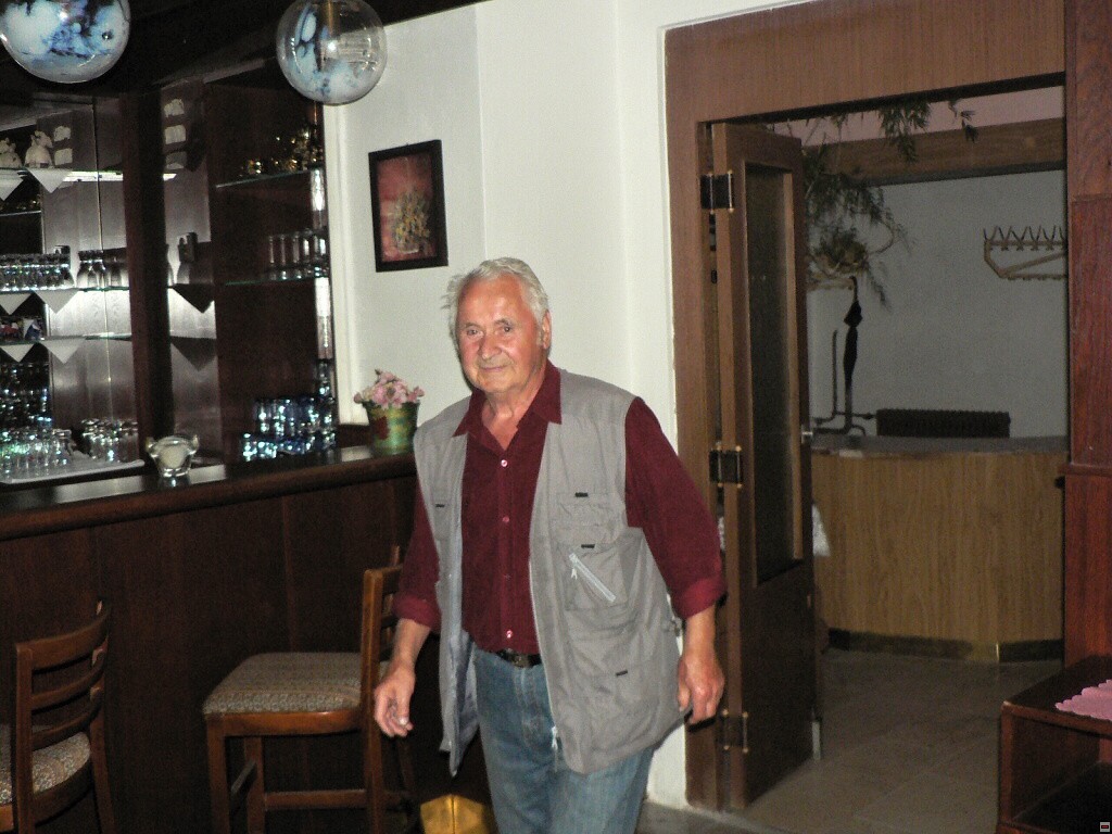 img00016.jpg