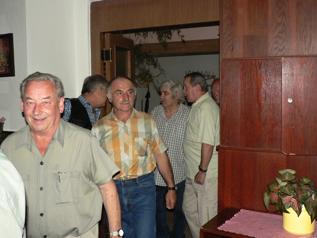 img00020.jpg