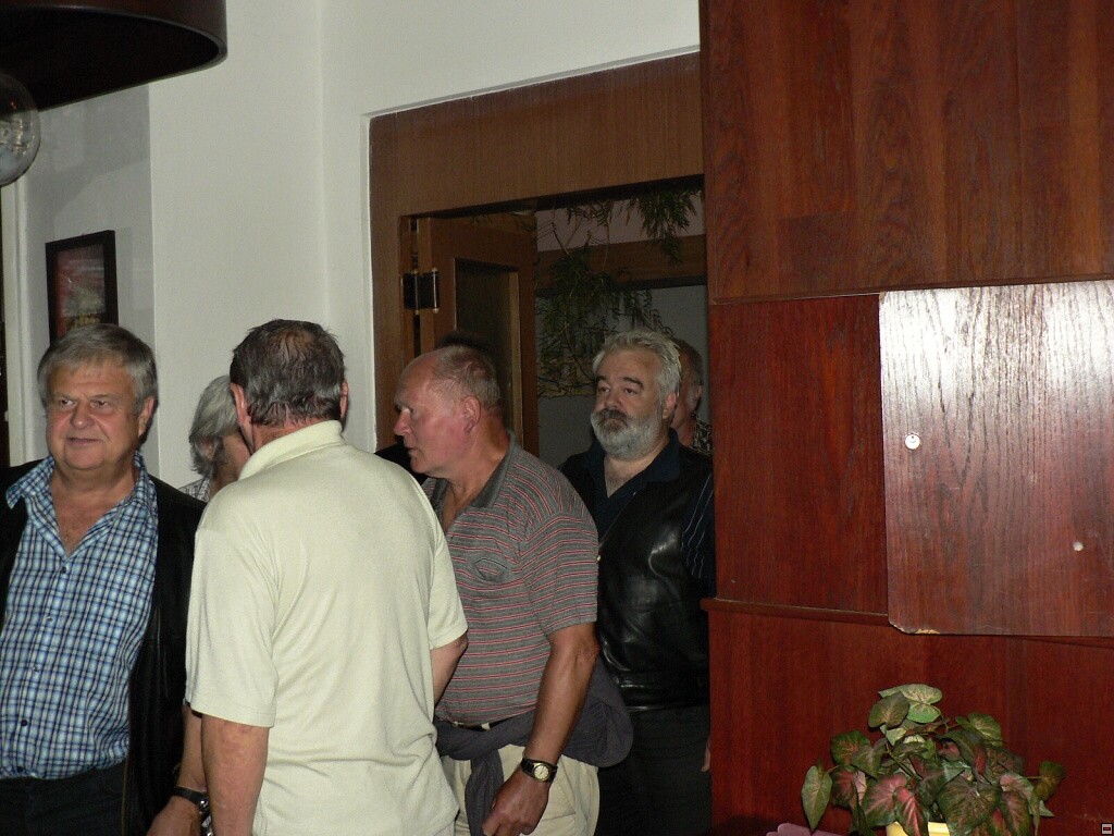 img00021.jpg