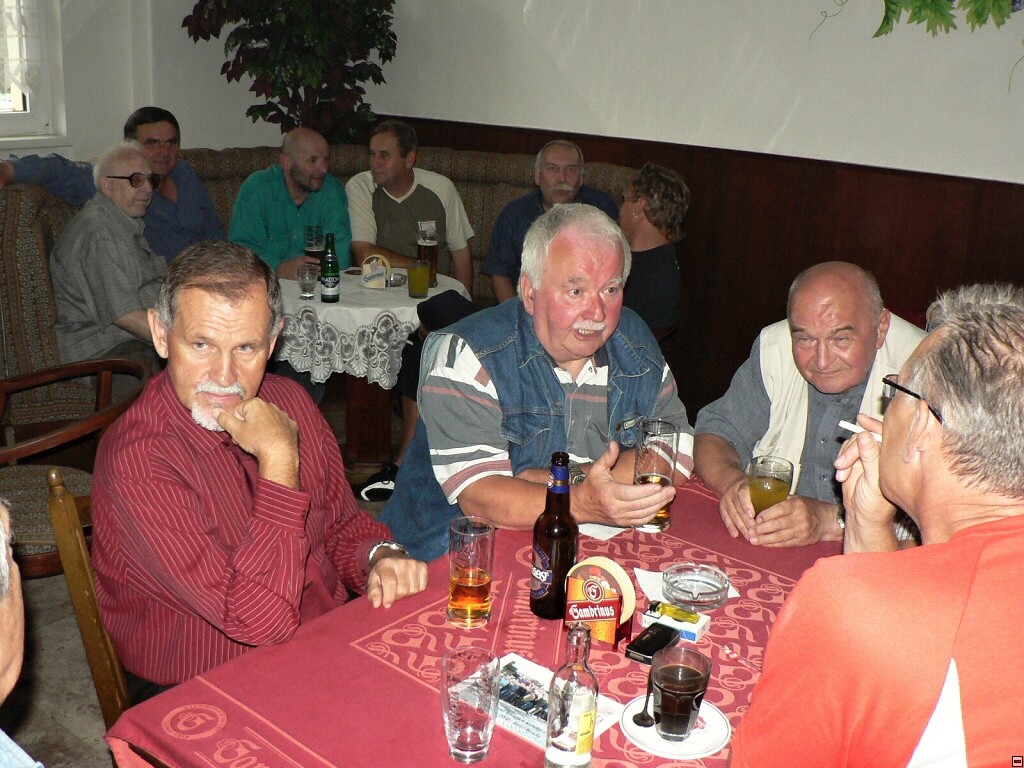 img00037.jpg