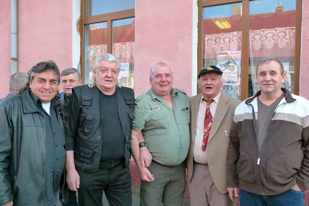 img00002.jpg