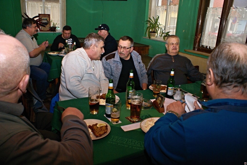 img00037.jpg