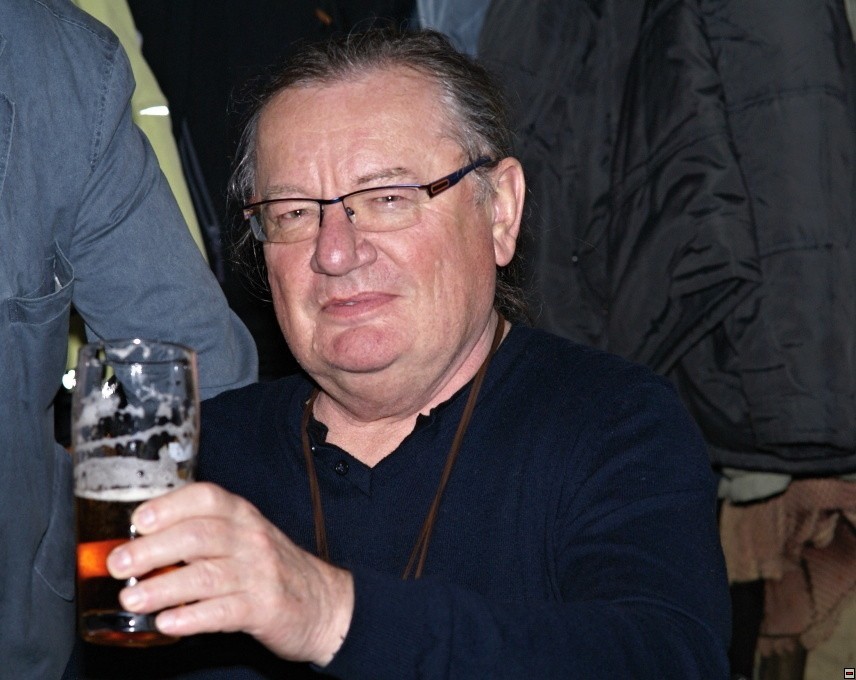 img00064.jpg