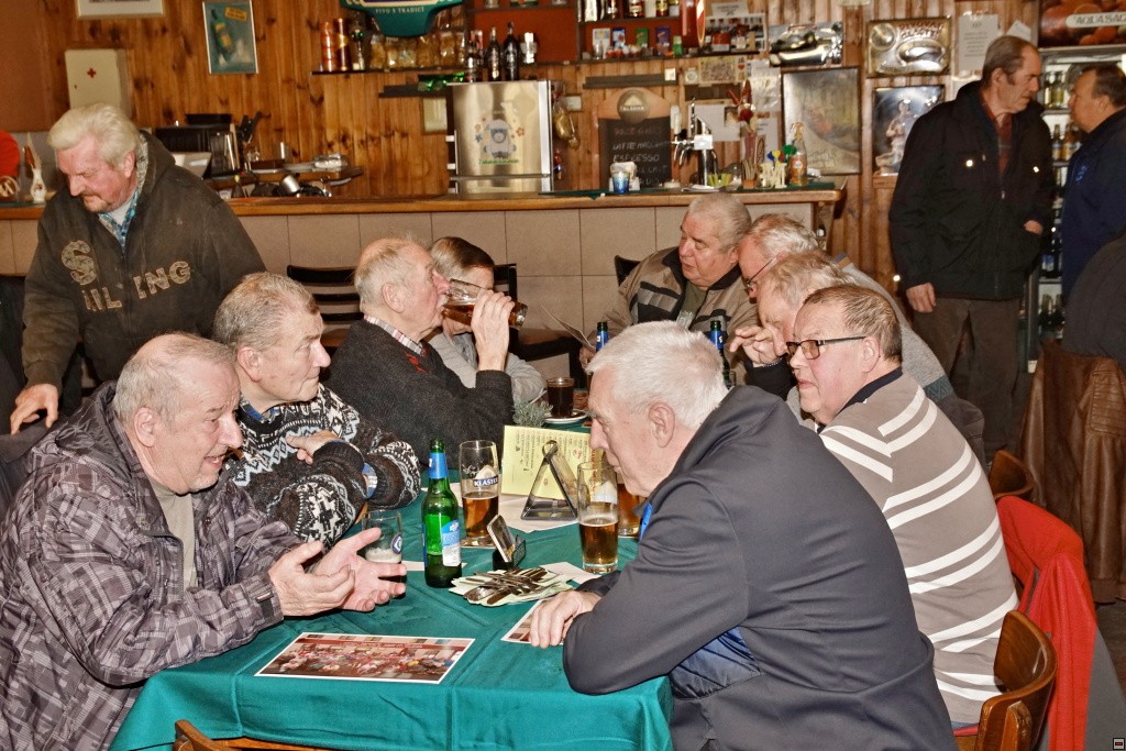 img00018.jpg