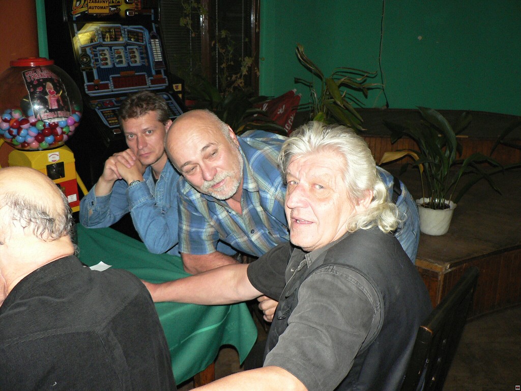 img00011.jpg