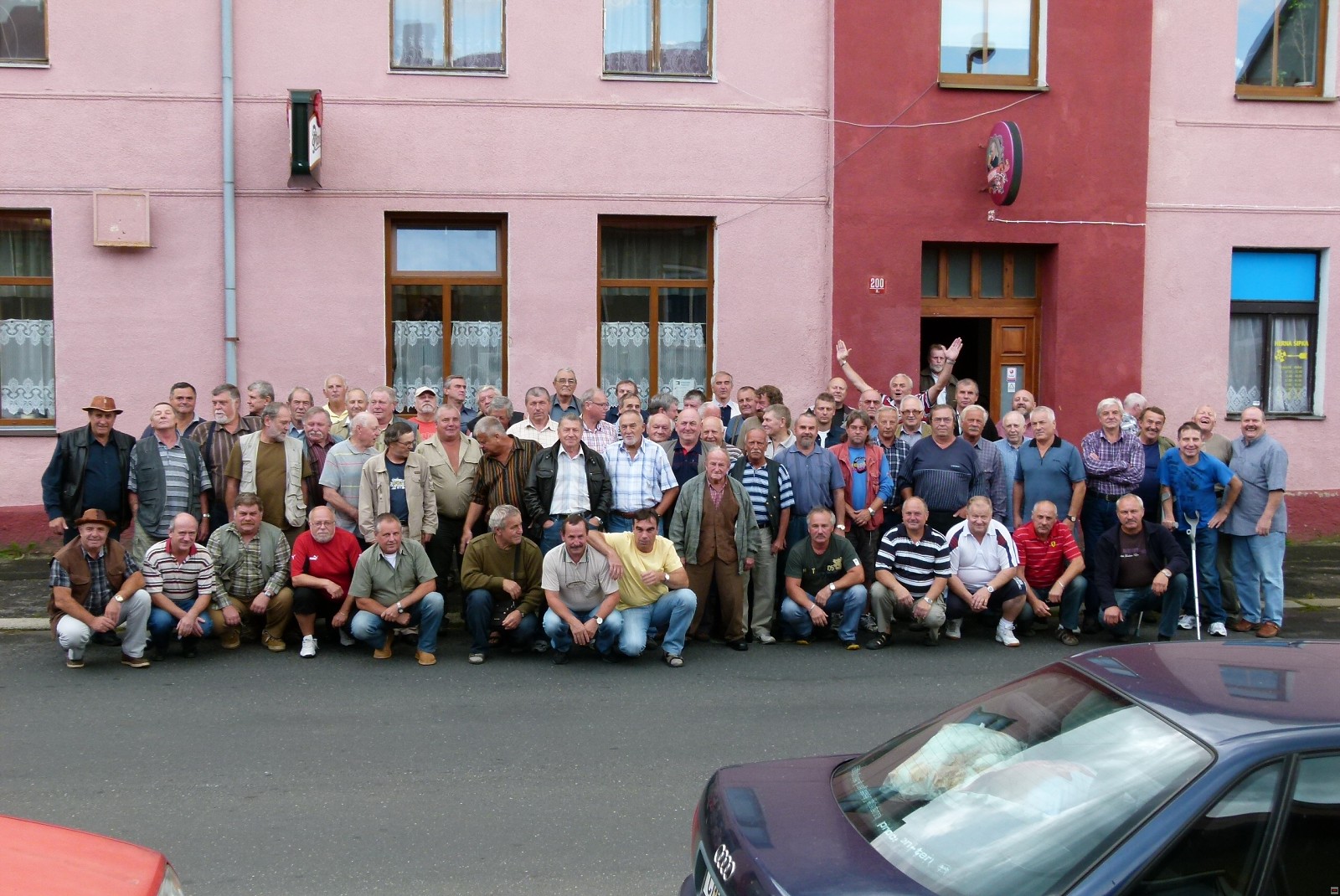 img00003.jpg