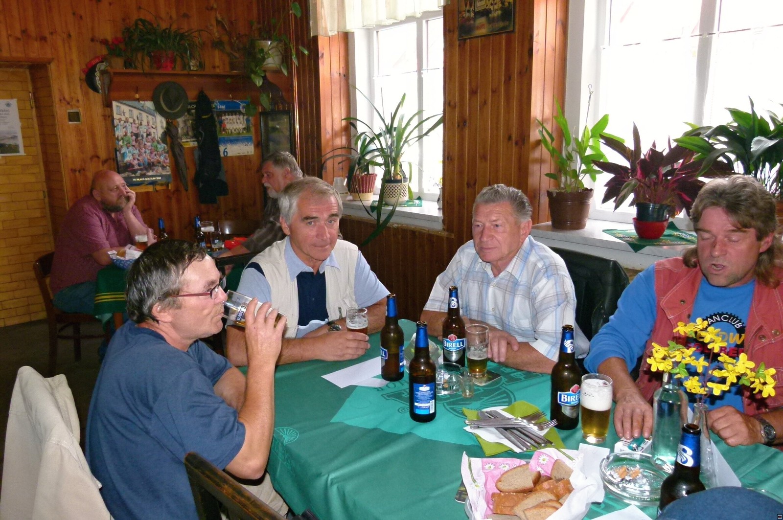 img00004.jpg