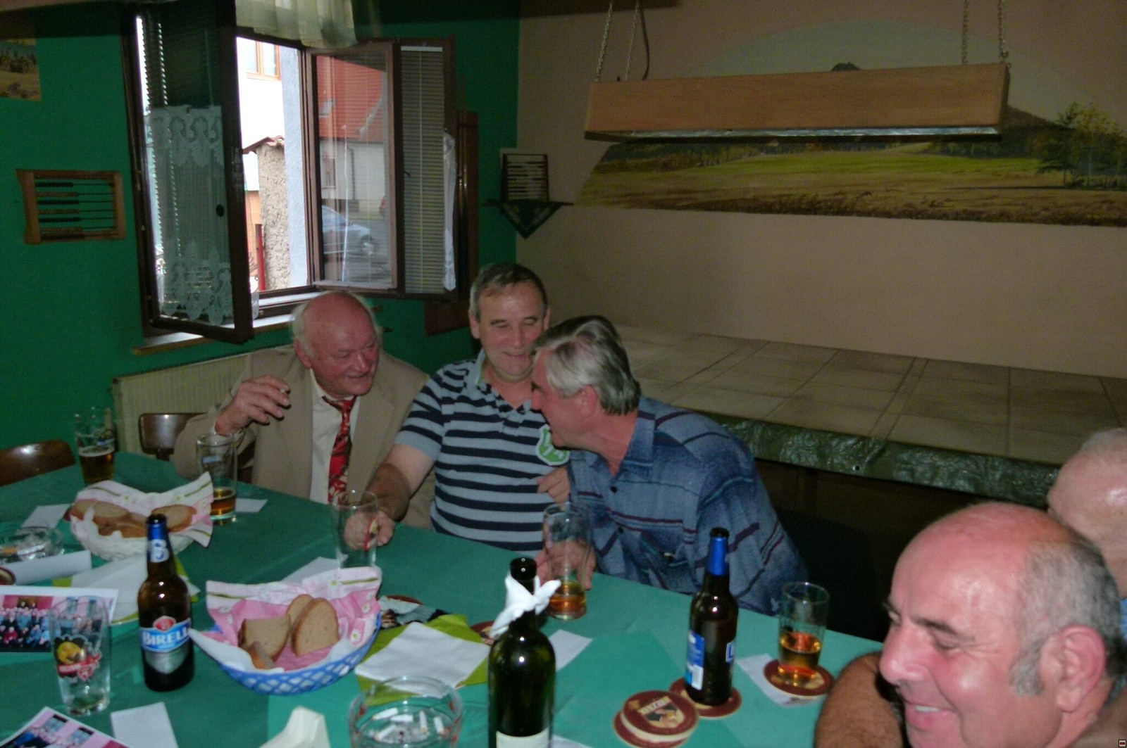 img00019.jpg