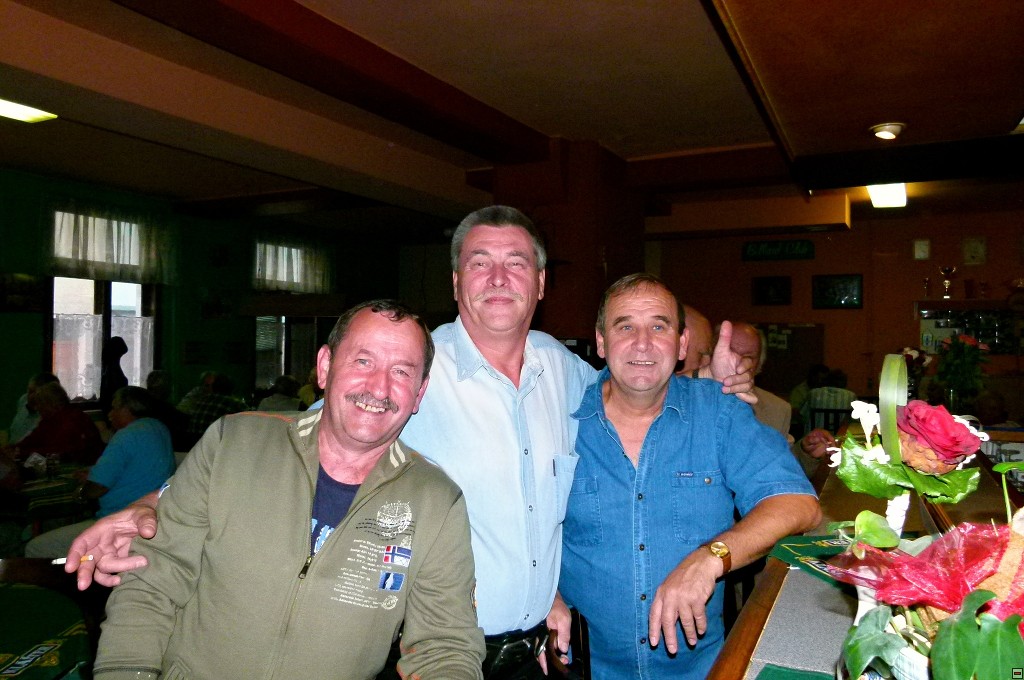img00004.jpg