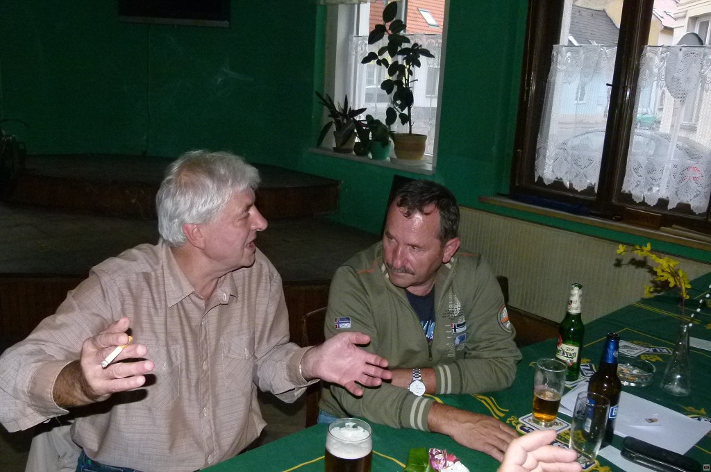 img00064.jpg