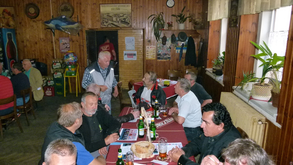 img00002.jpg