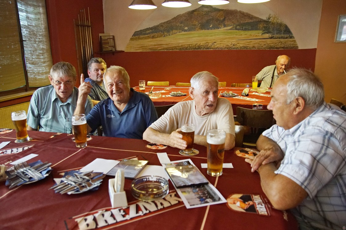 img00009.jpg