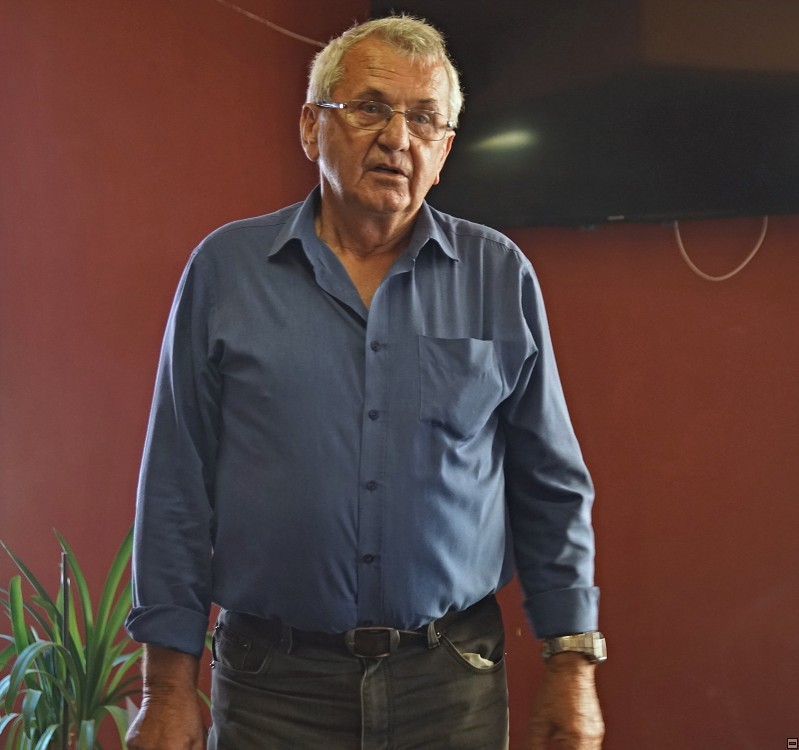 img00068.jpg
