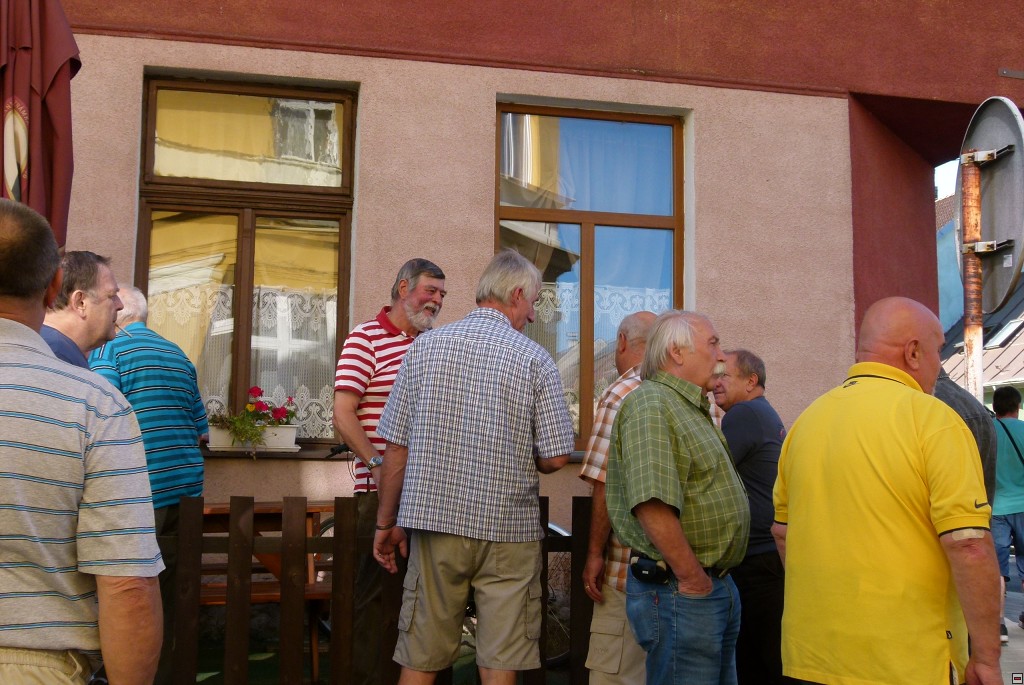 img00006.jpg