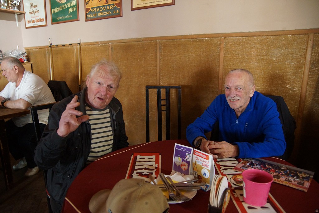 img00002.jpg