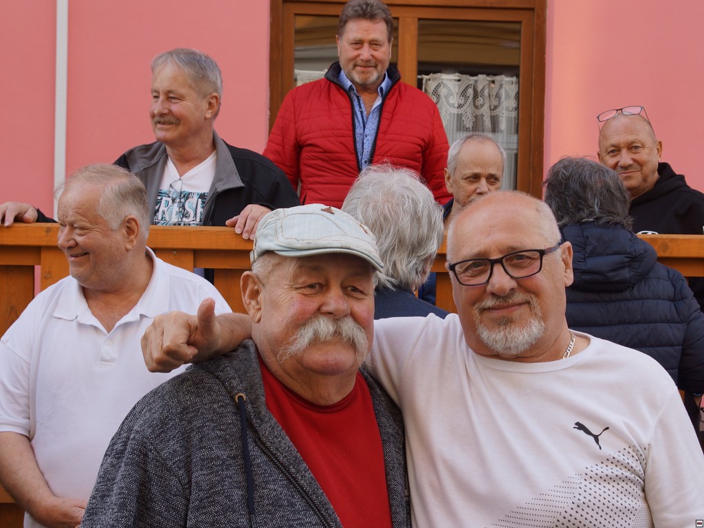 img00076.jpg