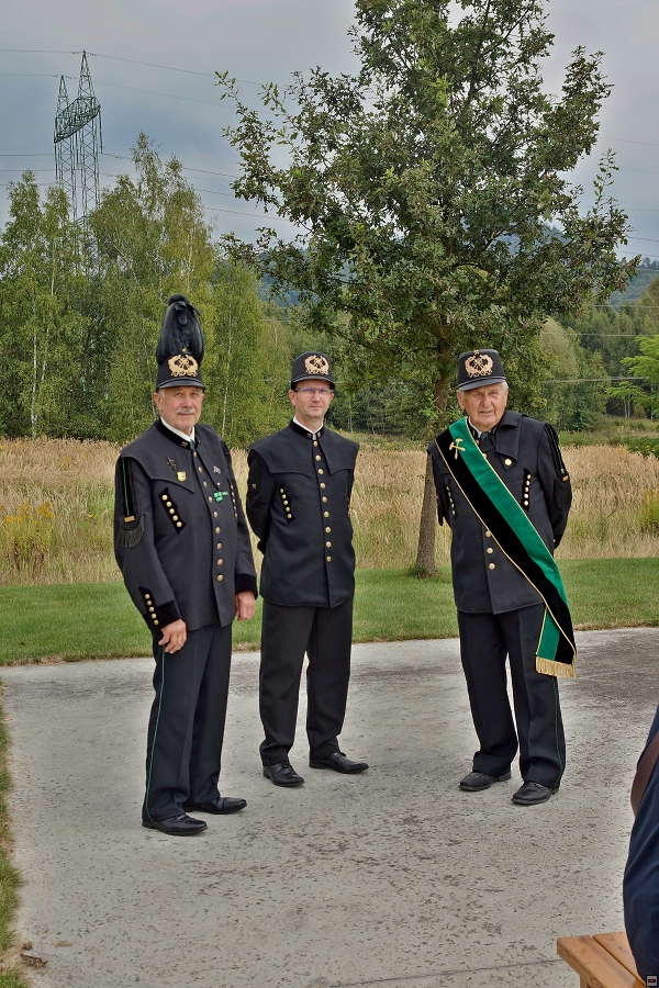 img00005.jpg