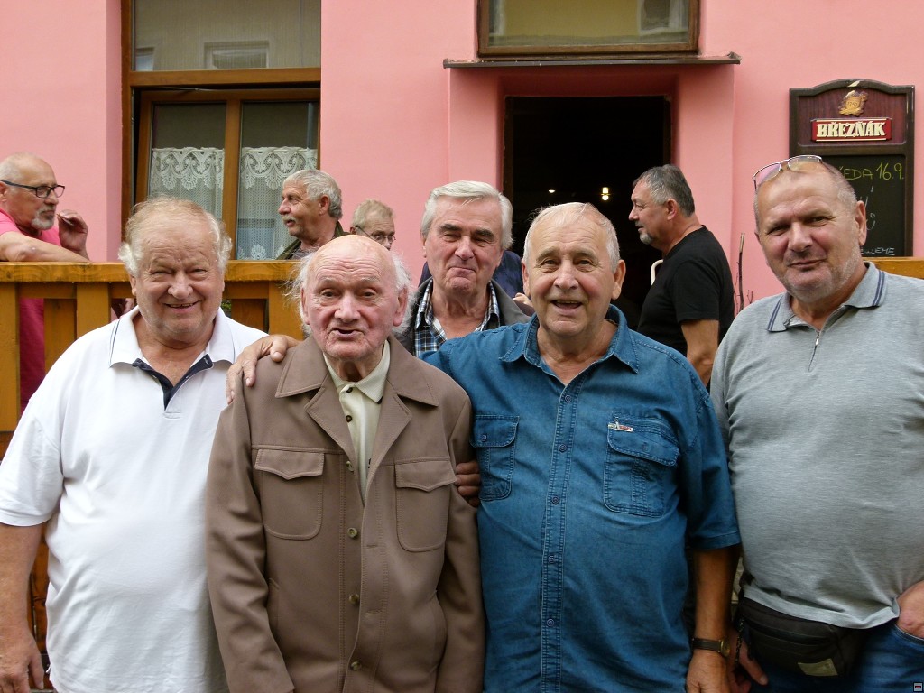 img00017.jpg