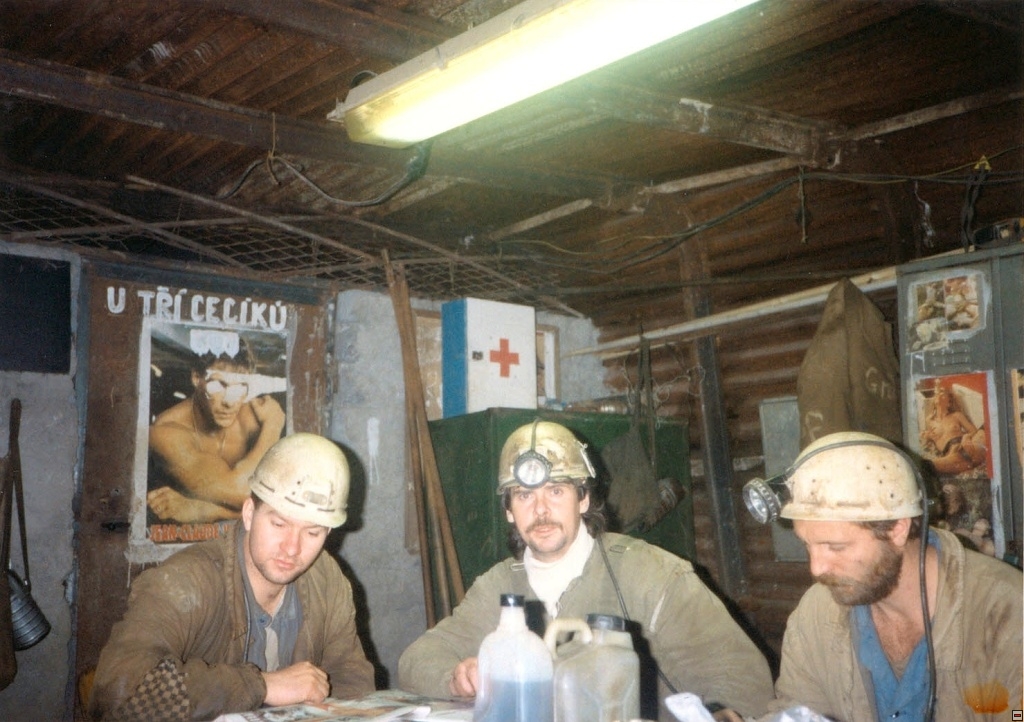img00004.jpg
