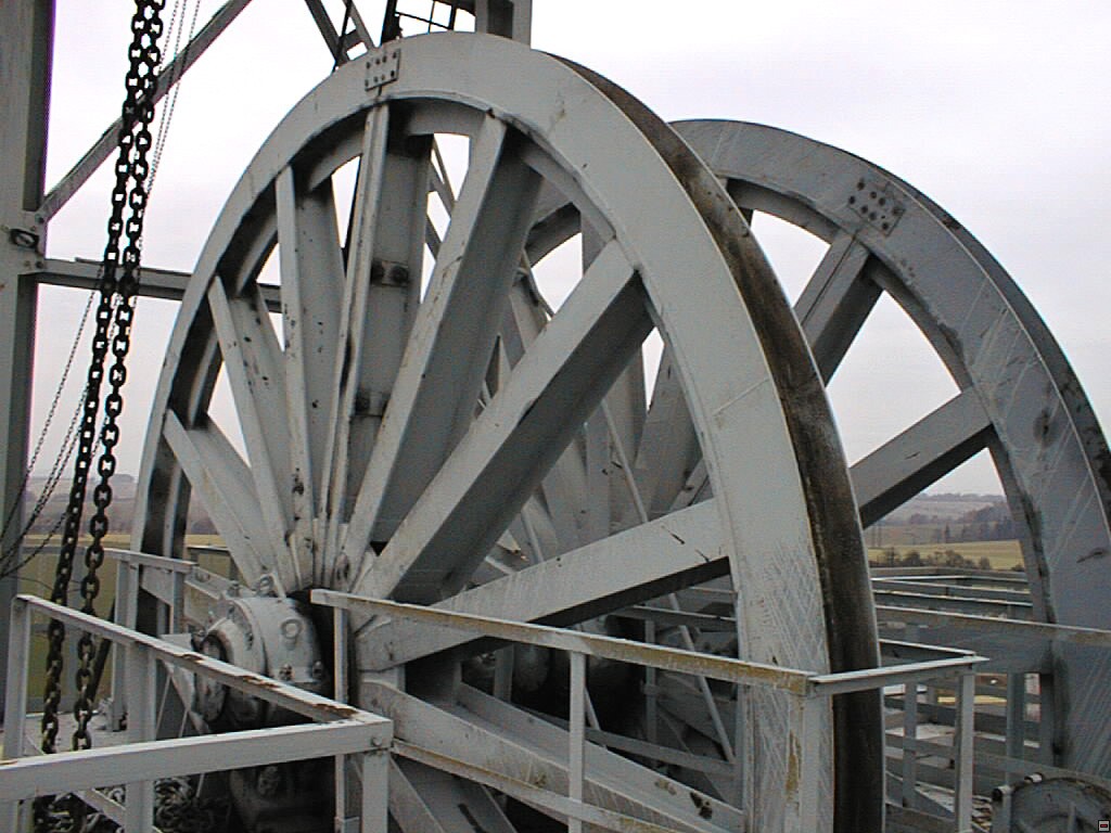 img00009.jpg