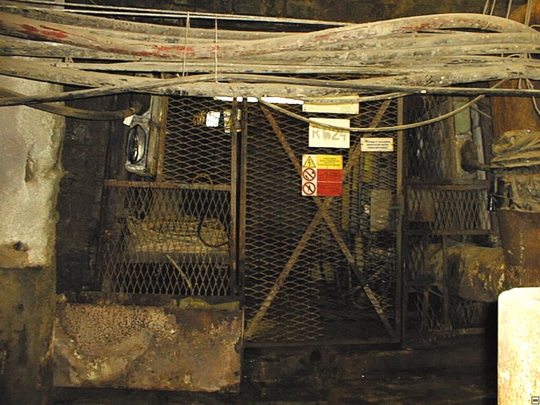 img00021.jpg