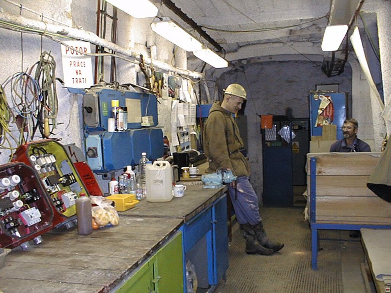 img00028.jpg