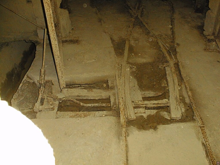 img00051.jpg