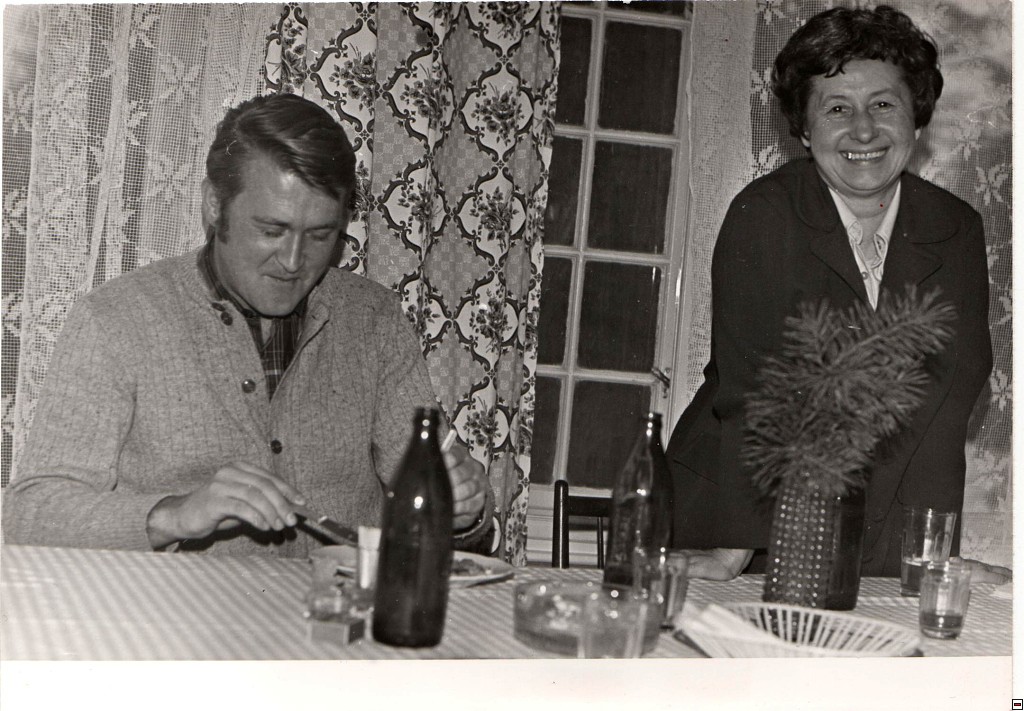 img00017.jpg