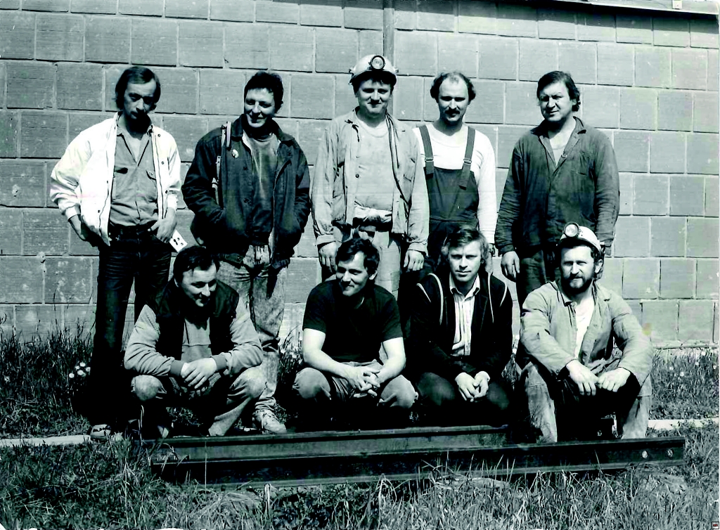 img00002.jpg