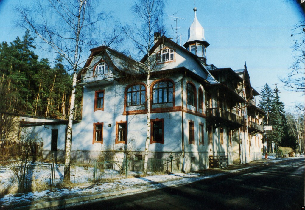 img00005.jpg
