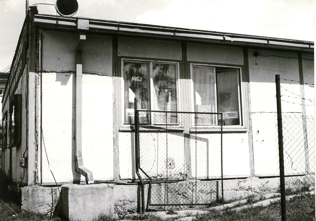 img00006.jpg