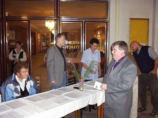 img00004.jpg